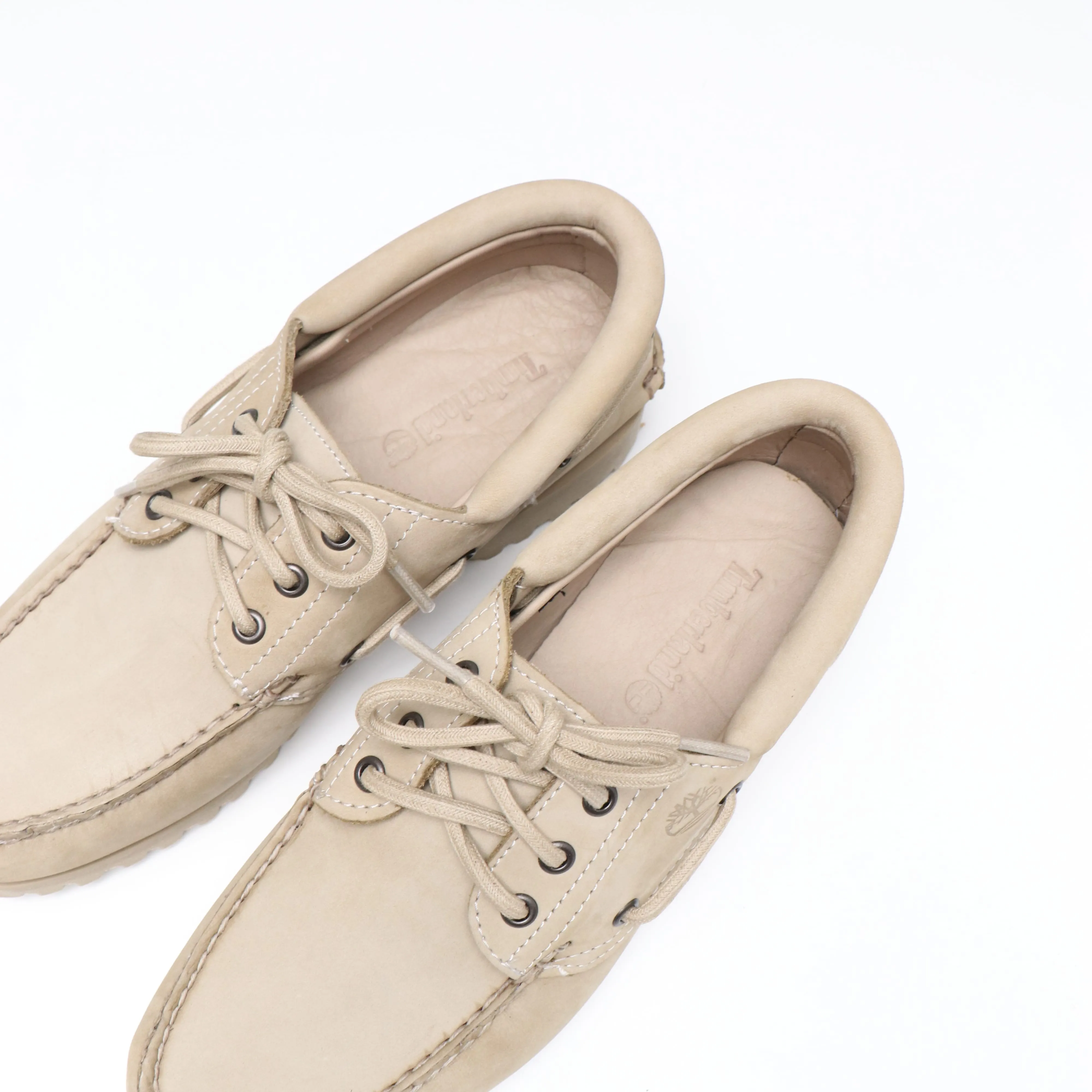 AUTHENTIC HANDSEWN BOAT SHOES