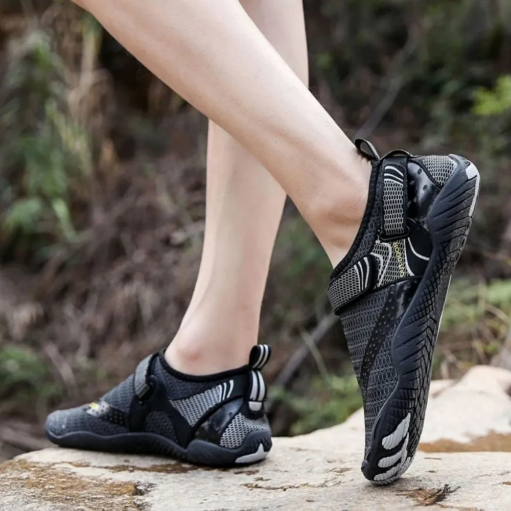 Men’s & Women’s Water Shoes Barefoot Quick Dry Aqua Sports - Black Size EU36 = US3.5