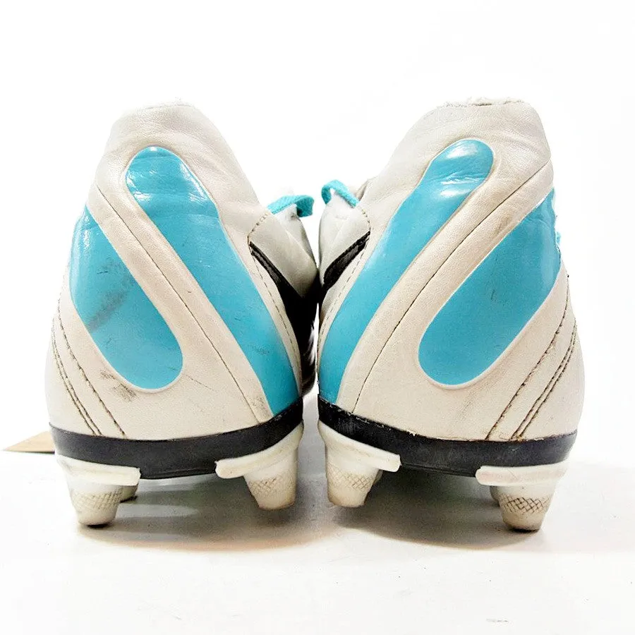 NIKE - Hypervenom