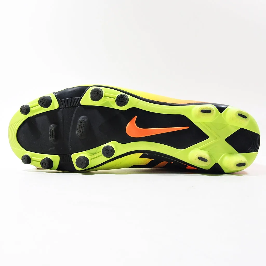 NIKE Mercurial