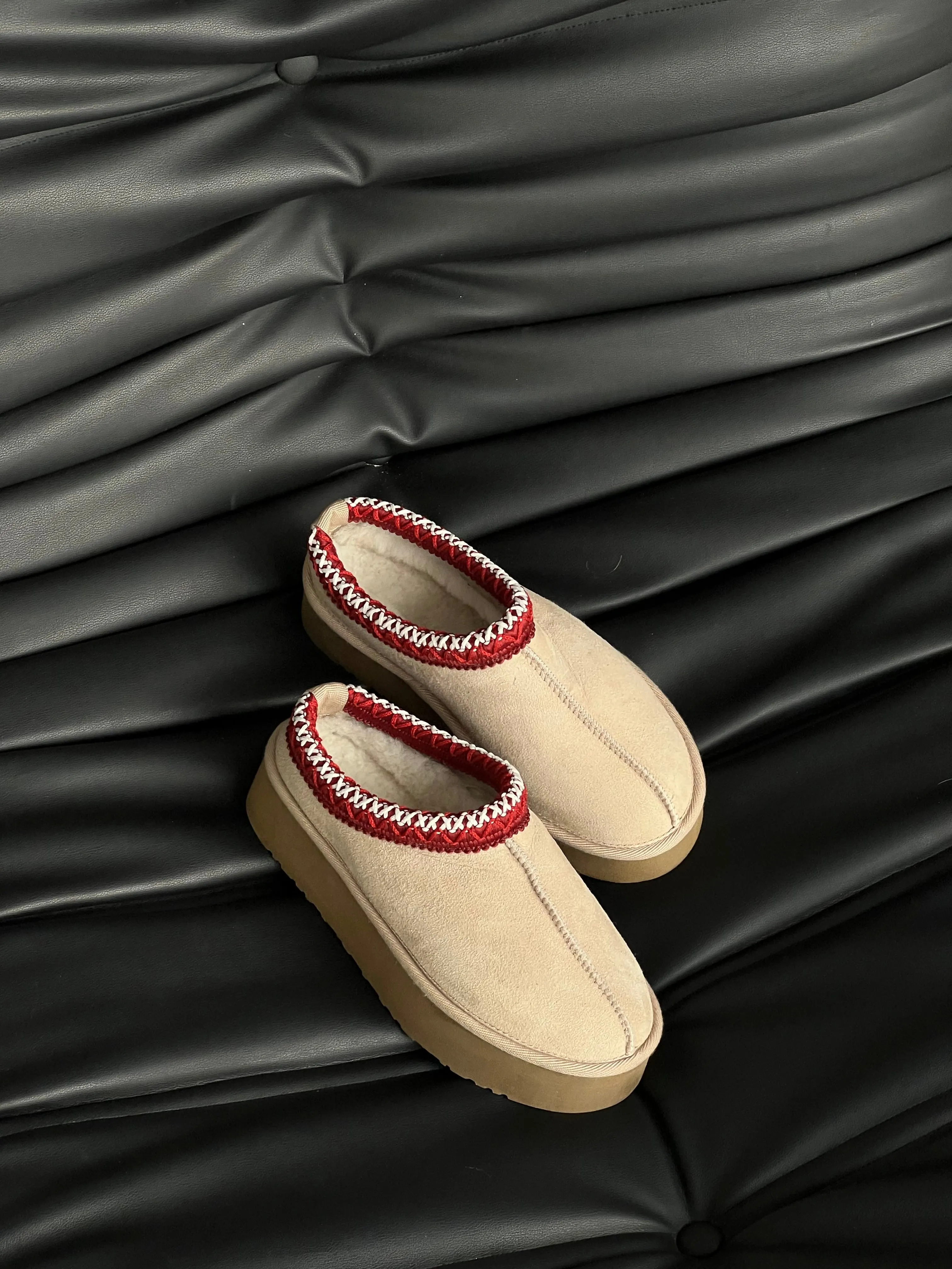 White's autumn slippers